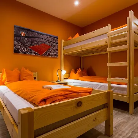 Tenis Park Advantage Bed & Breakfast *