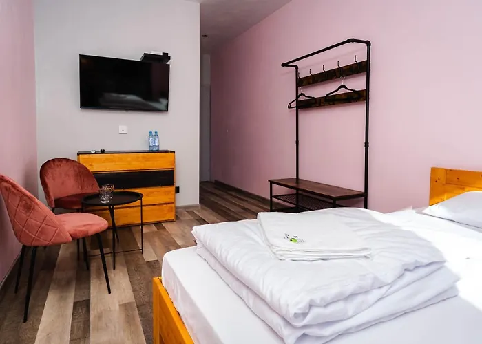 Tenis Park Advantage Bed and breakfast