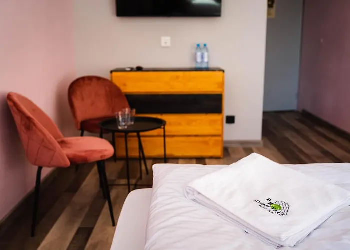 Tenis Park Advantage Bed & Breakfast