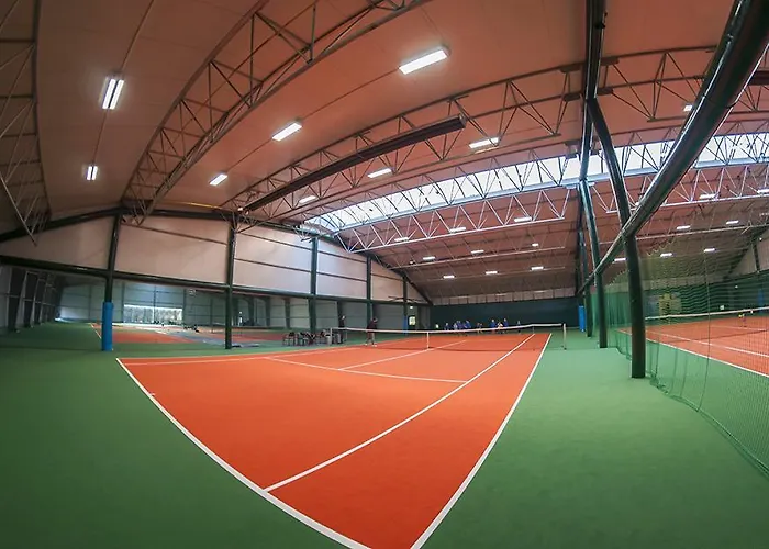 Tenis Park Advantage Bed & Breakfast 3*